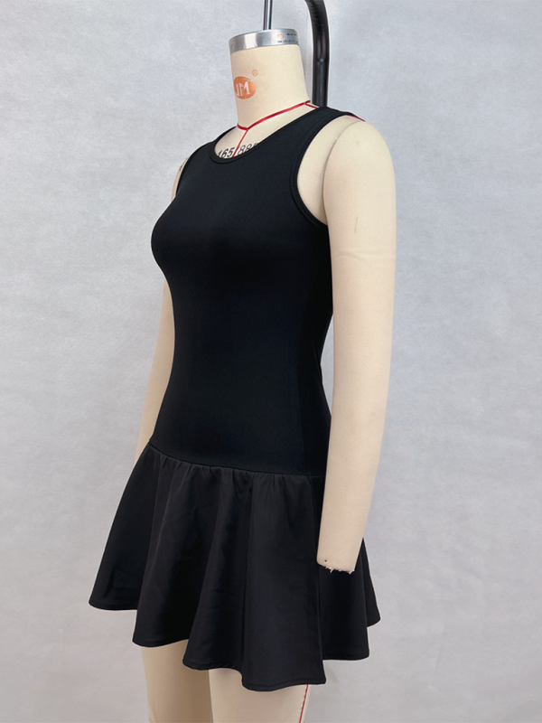 Ladies new solid color sleeveless stitching dress